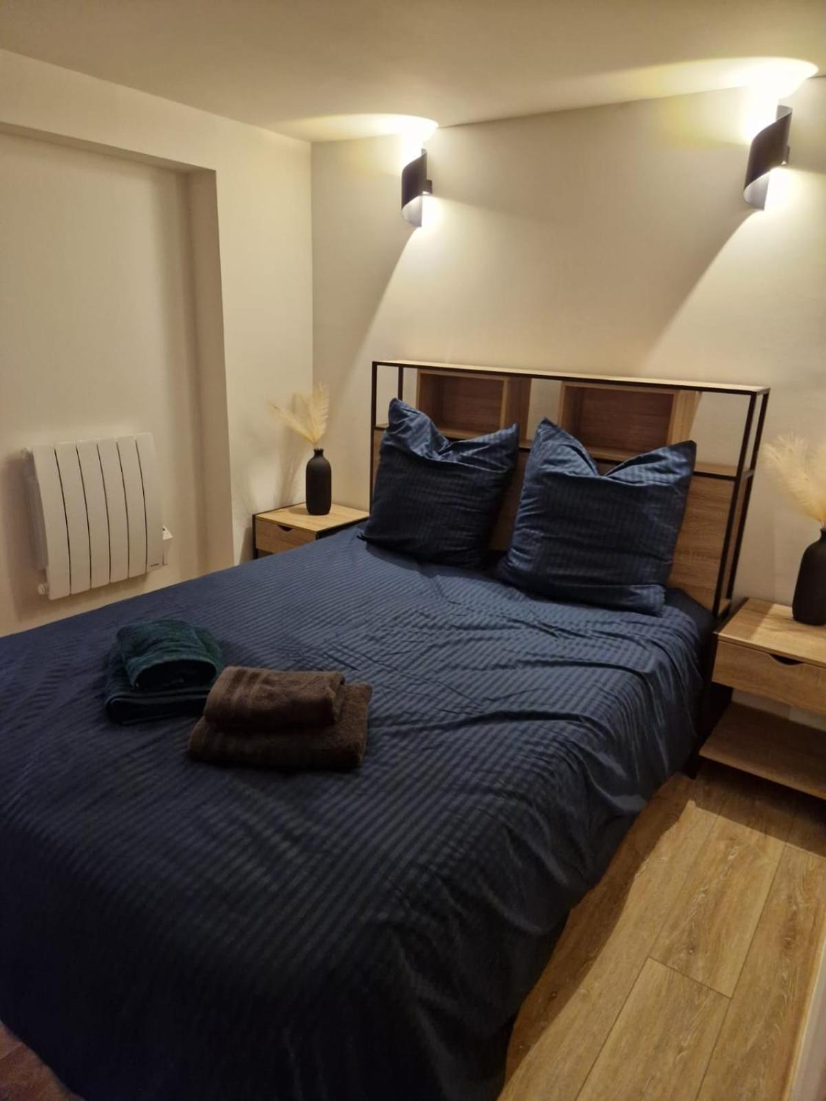 Charming Apartment Near La Defense, Paris Bezons Exteriör bild